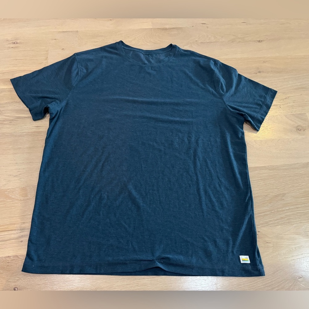 Vuori Strato Tech Tee ink blue MEASURMENTS